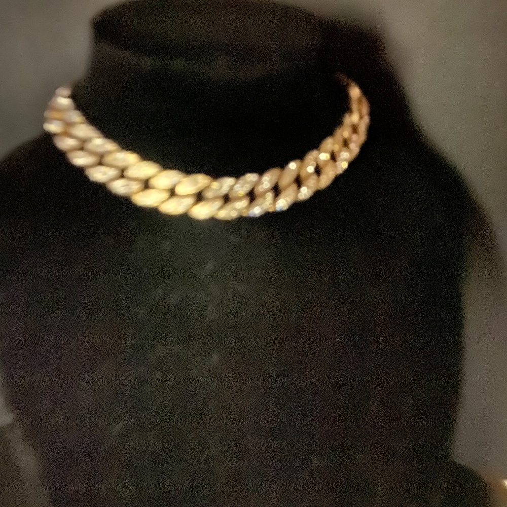 Stylish Chainlink Baguette Cubic Zirconia Necklace
